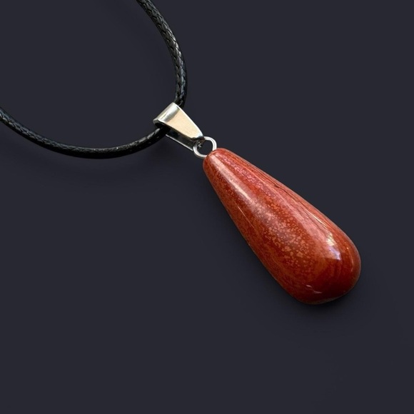 Red Jasper Tear Drop Pendant Necklace - Picture 2 of 3
